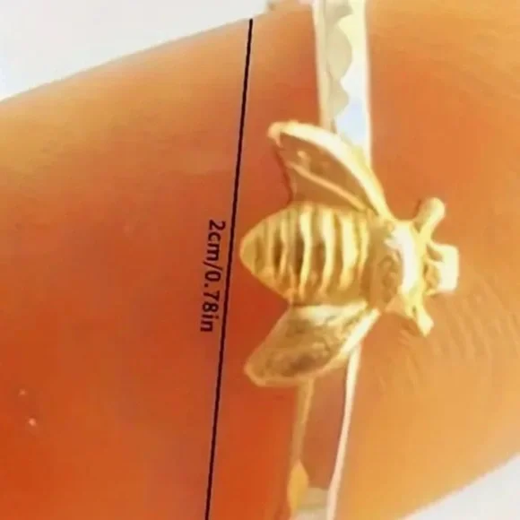 18k Gold plated Bee Ring. Sz 6,7,8,9,10 available NWT - Picture 2 of 4